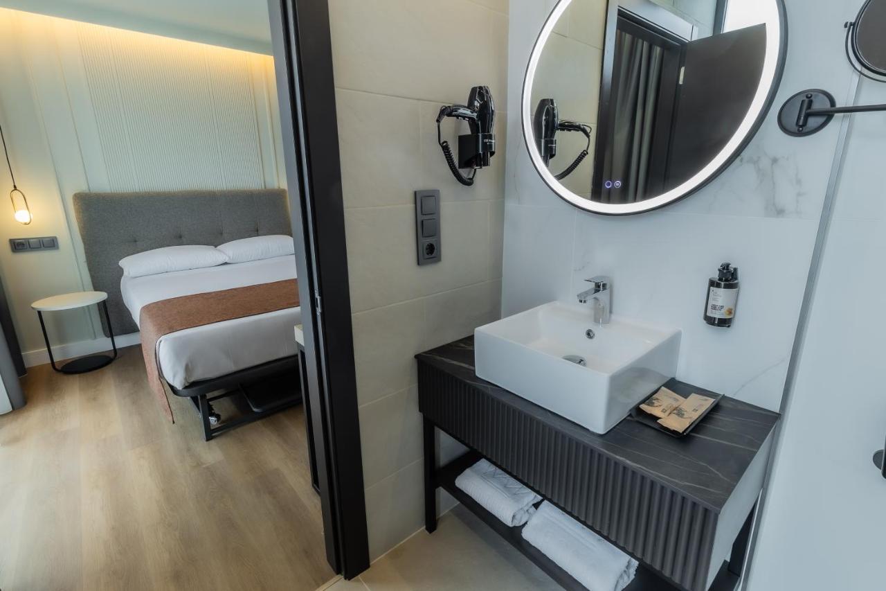 Hotel Corona De Падрон Экстерьер фото