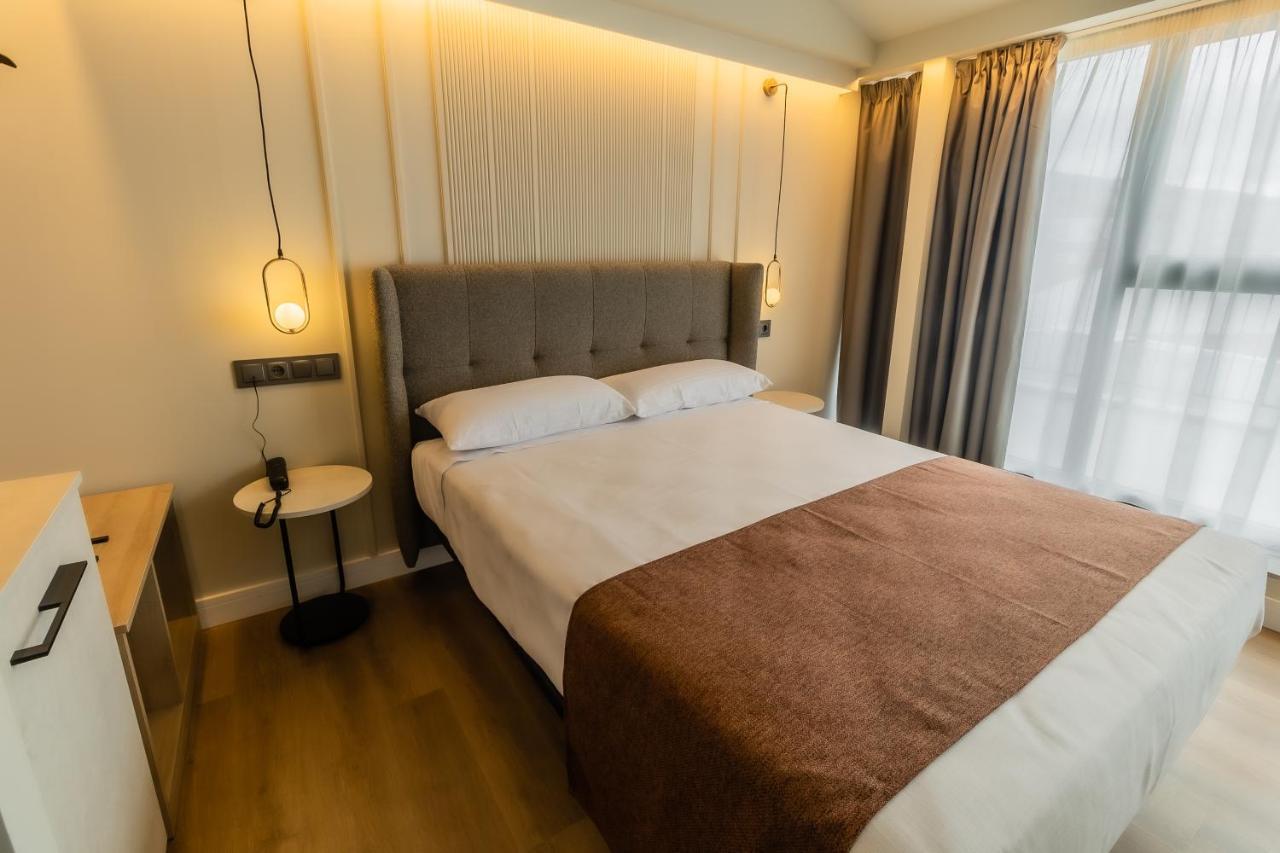 Hotel Corona De Падрон Экстерьер фото