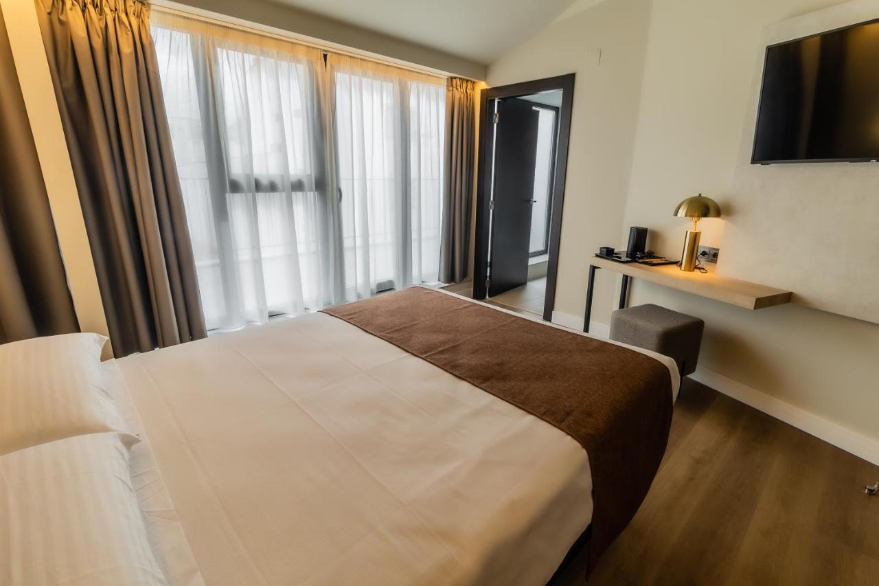 Hotel Corona De Падрон Экстерьер фото