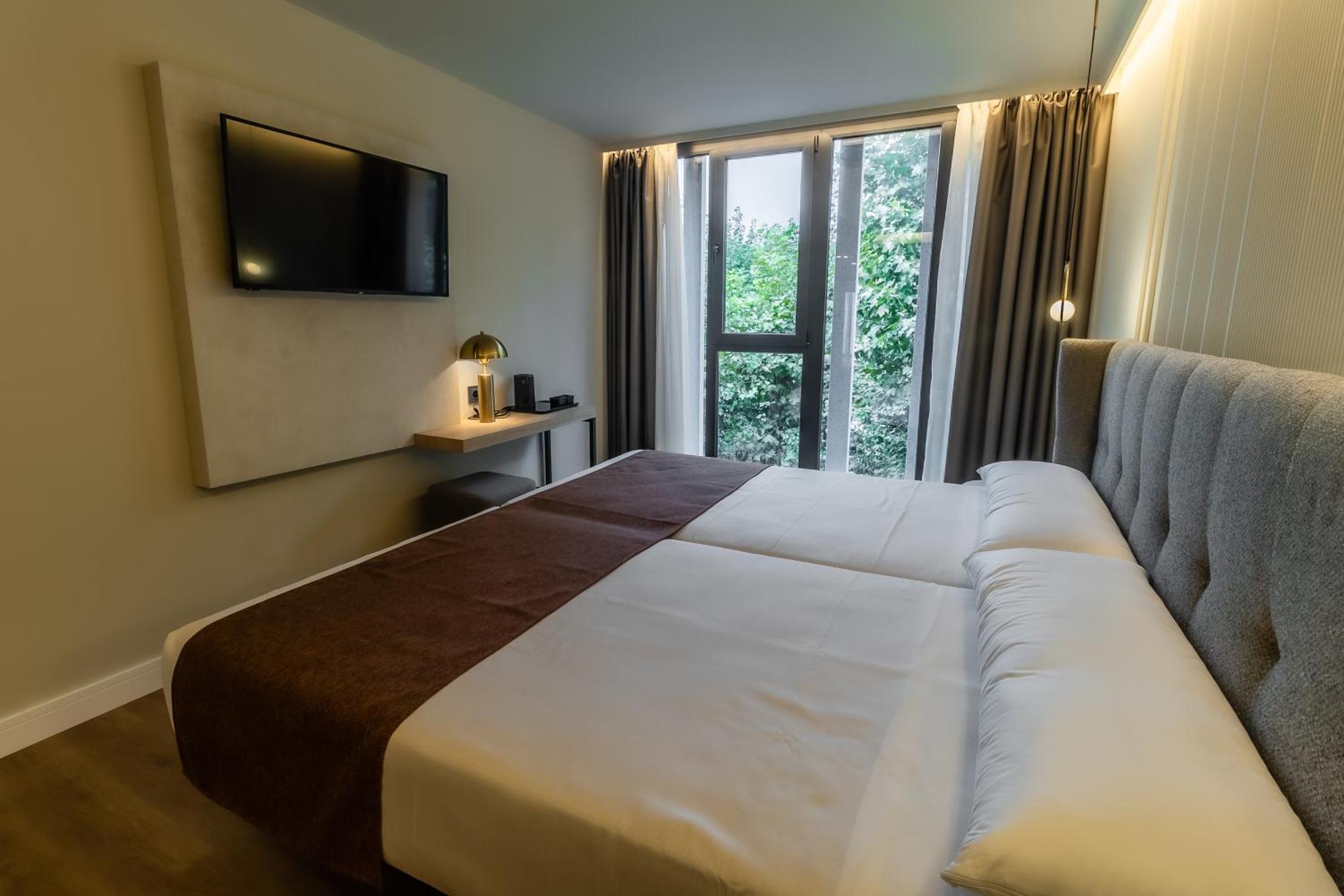 Hotel Corona De Падрон Экстерьер фото